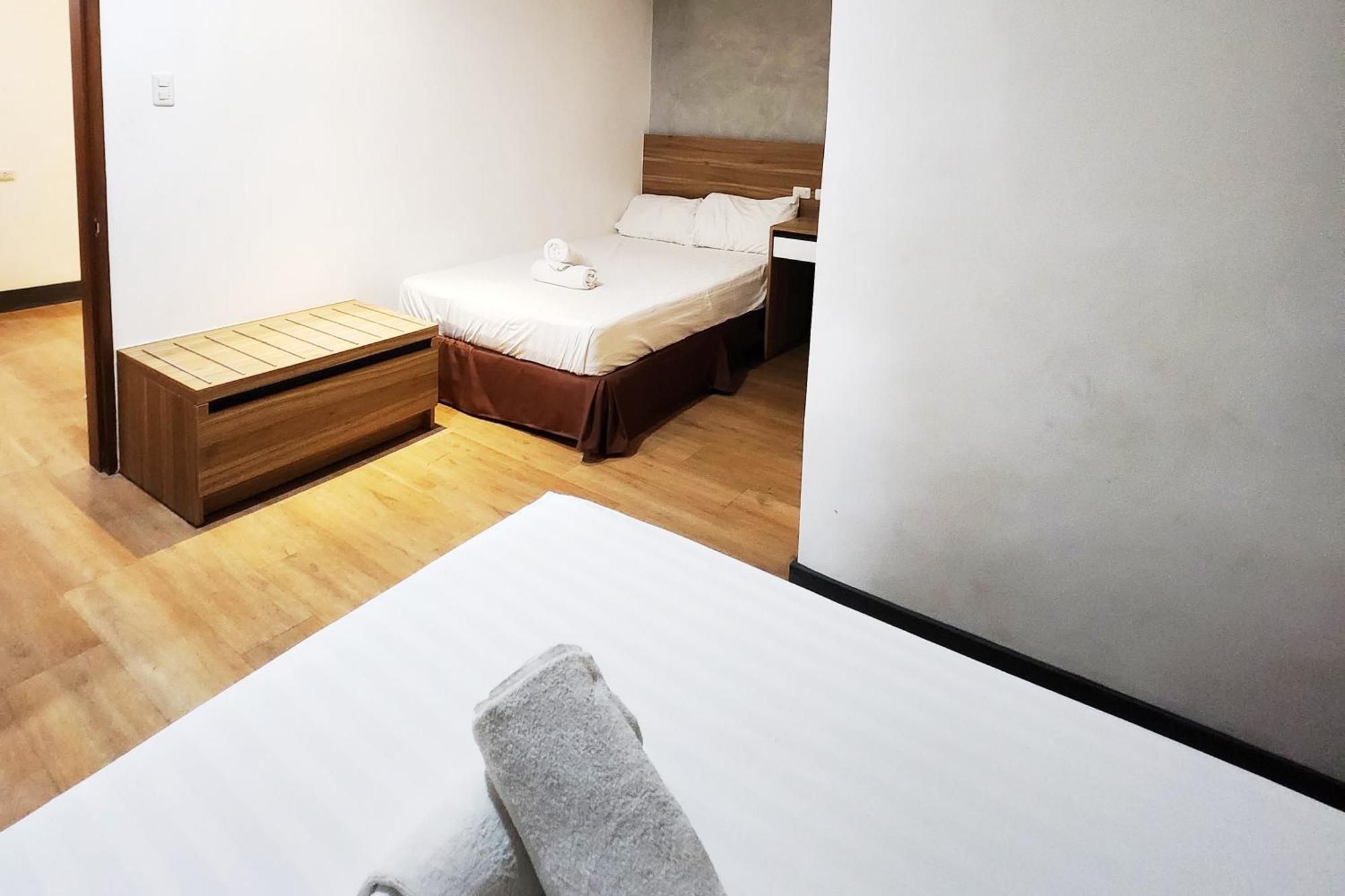Boulevard Pension Hotel Cebu Extérieur photo