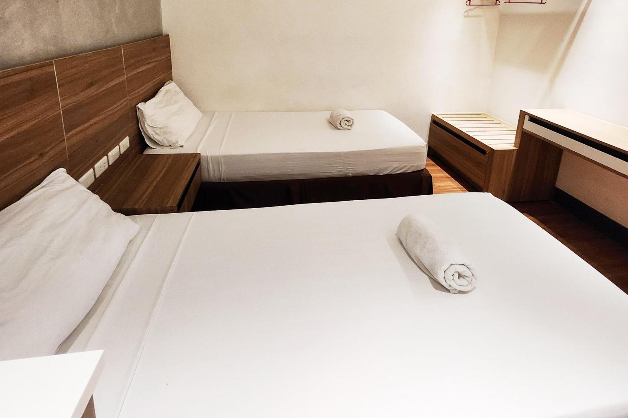 Boulevard Pension Hotel Cebu Extérieur photo